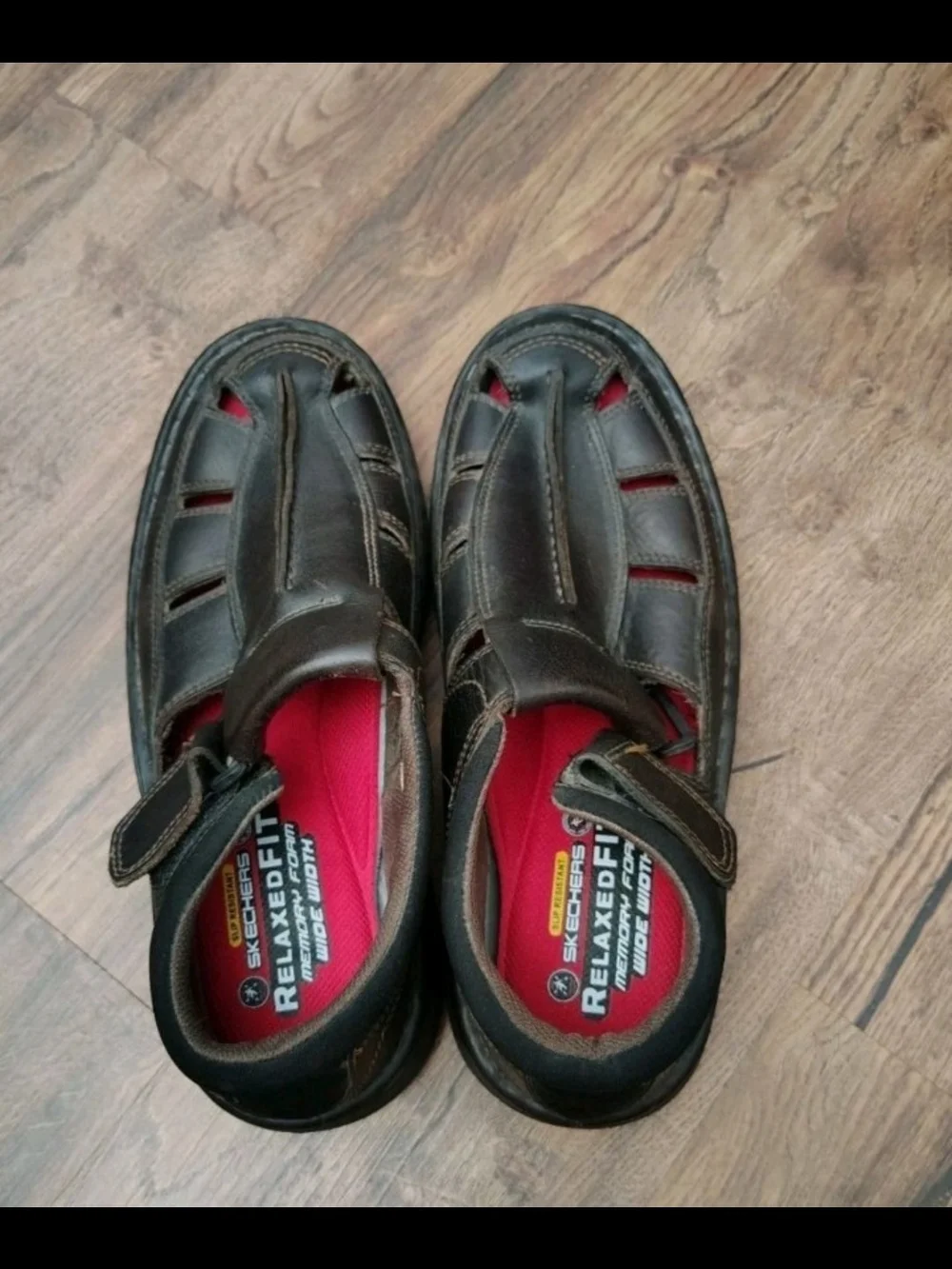 Skechers Men’s Black Leather Fisherman Sandals with Red Insole